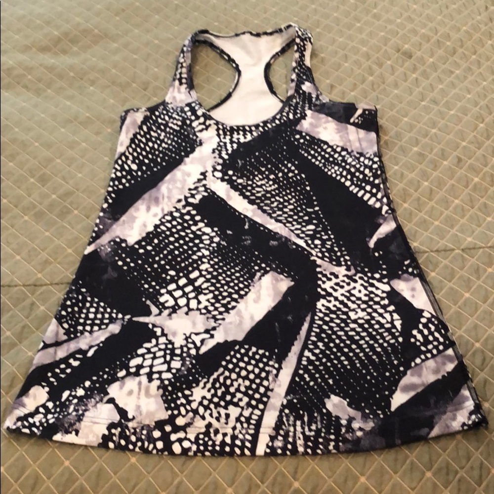 Lululemon Tank Size 6